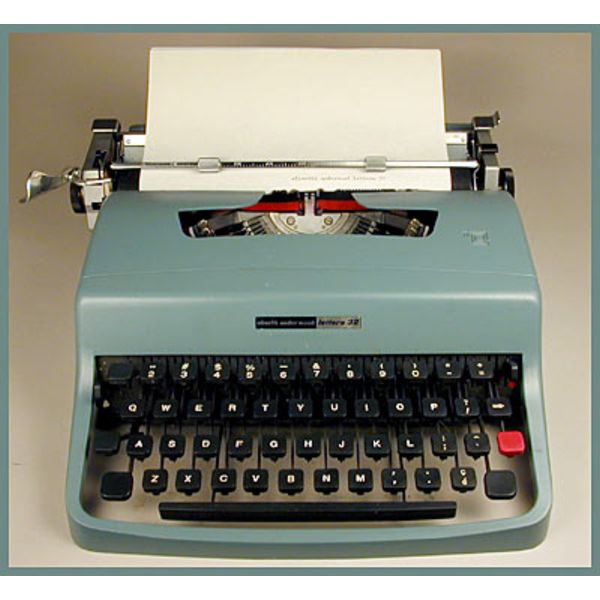 Olivetti Lettera 32